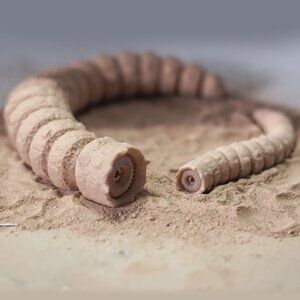 Dune Flexi Sandworm. Print in Place. Support Free. is a beautifully designed 3D